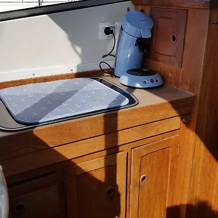 Hotel na wodzie Motorsegler Ms Auszeit